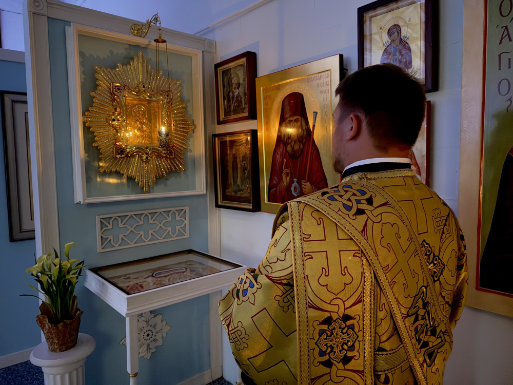 Неделя 18-я по Пятидесятнице. Прп. Кириа́ка отшельника.