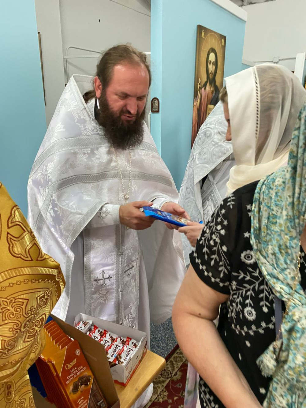 Неделя 3-я по Пасхе, святых жен-мироносиц.