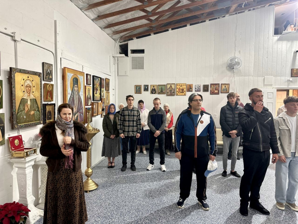 Новый год в молитве: ночная Божественная литургия в храме Почаевской иконы Божией Матери