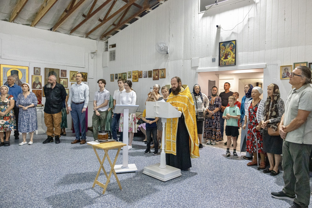 Торжество Похвалы Пресвятой Богородицы и Таинство Соборования